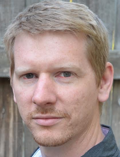 Headshot of writer Robert Evenhouse