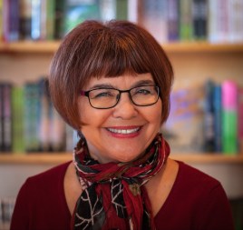 Photo of Author Darlene Foster