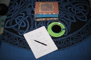 Author Devon Ellington icon image