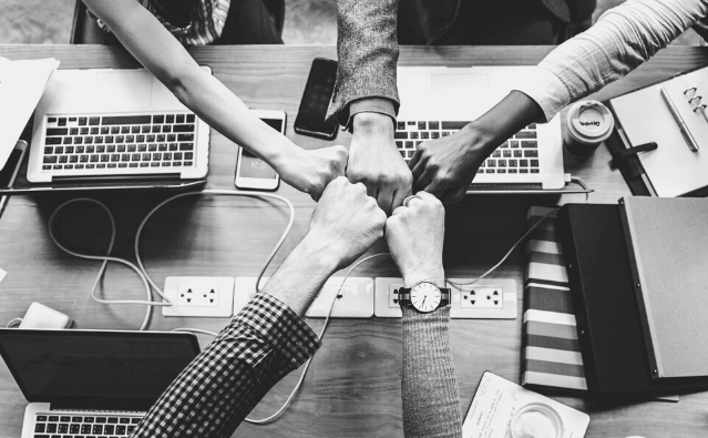 Featured Images - Teamwork. Collaboration with other writers