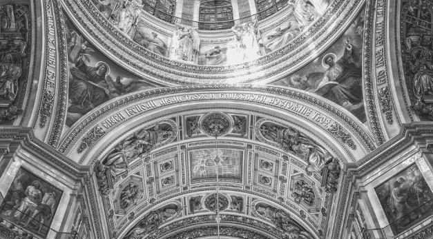 Featured Image - St Petersburg ceiling. Image from Pixabay