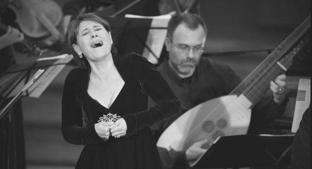 Featured Image - Opera Singer. Image from Pixabay