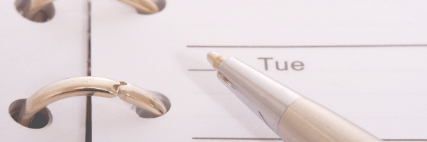 Calendar and a pen. Image from Pixabay