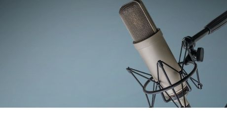 Photo of microphone. Image from Canva