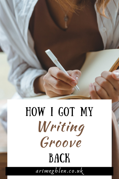 Writing groove